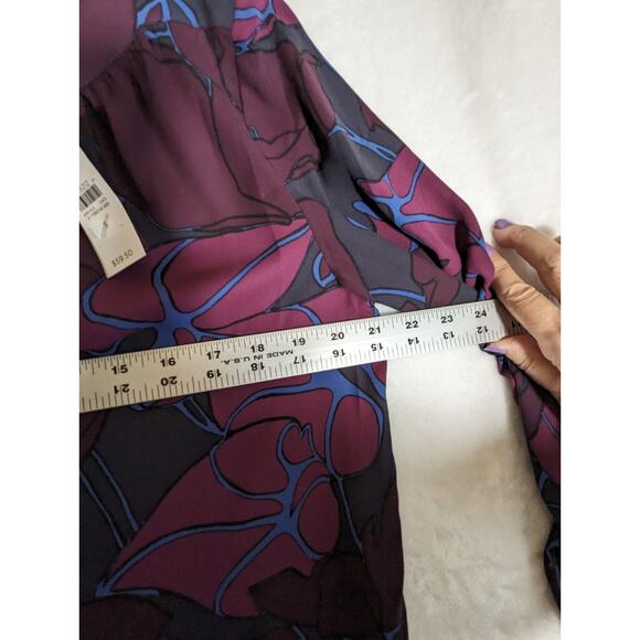 Loft blouse MSRP $59 see Photos For Measurements Polyester Easy Care Bust 44" - Picture 4 of 12